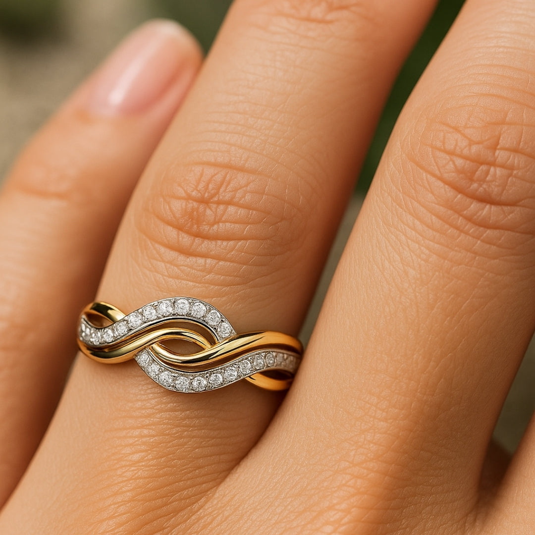 ANILLO VALENTINA ROCHE ONDAS BICOLOR CON DOBLE FILA DE CIRCONITAS