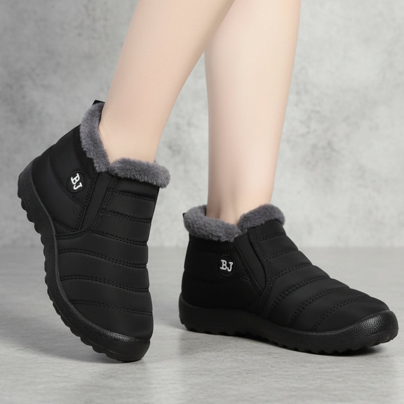 BOTÍN ACOLCHADO DE INVIERNO CON FORRO TÉRMICO Y SUELA ANTIDESLIZANTE