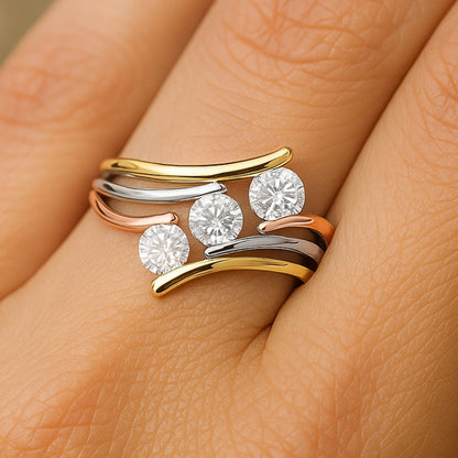 ANILLO VALENTINA ROCHE TRICOLOR ONDAS CON CIRCONITAS