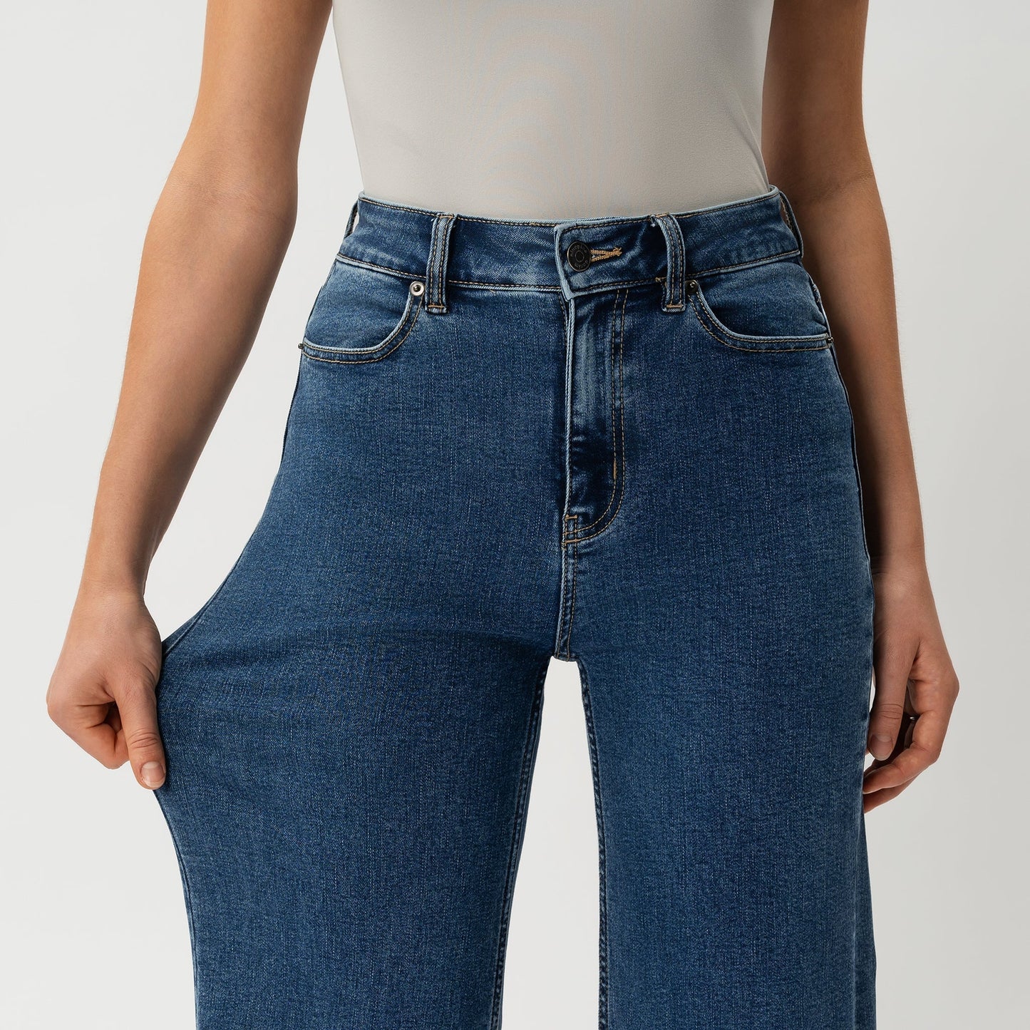 Vaqueros ComfortDenim™ de corte holgado