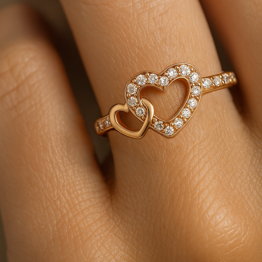 ANILLO VALENTINA ROCHE DOBLE CORAZÓN CON CIRCONITAS