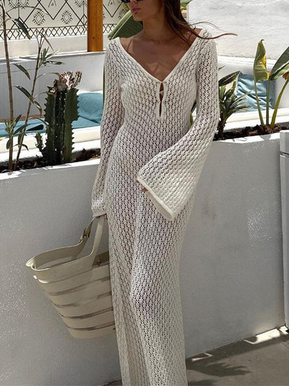 VESTIDO LARGO DE PUNTO BLANCO CON ESCOTE EN V