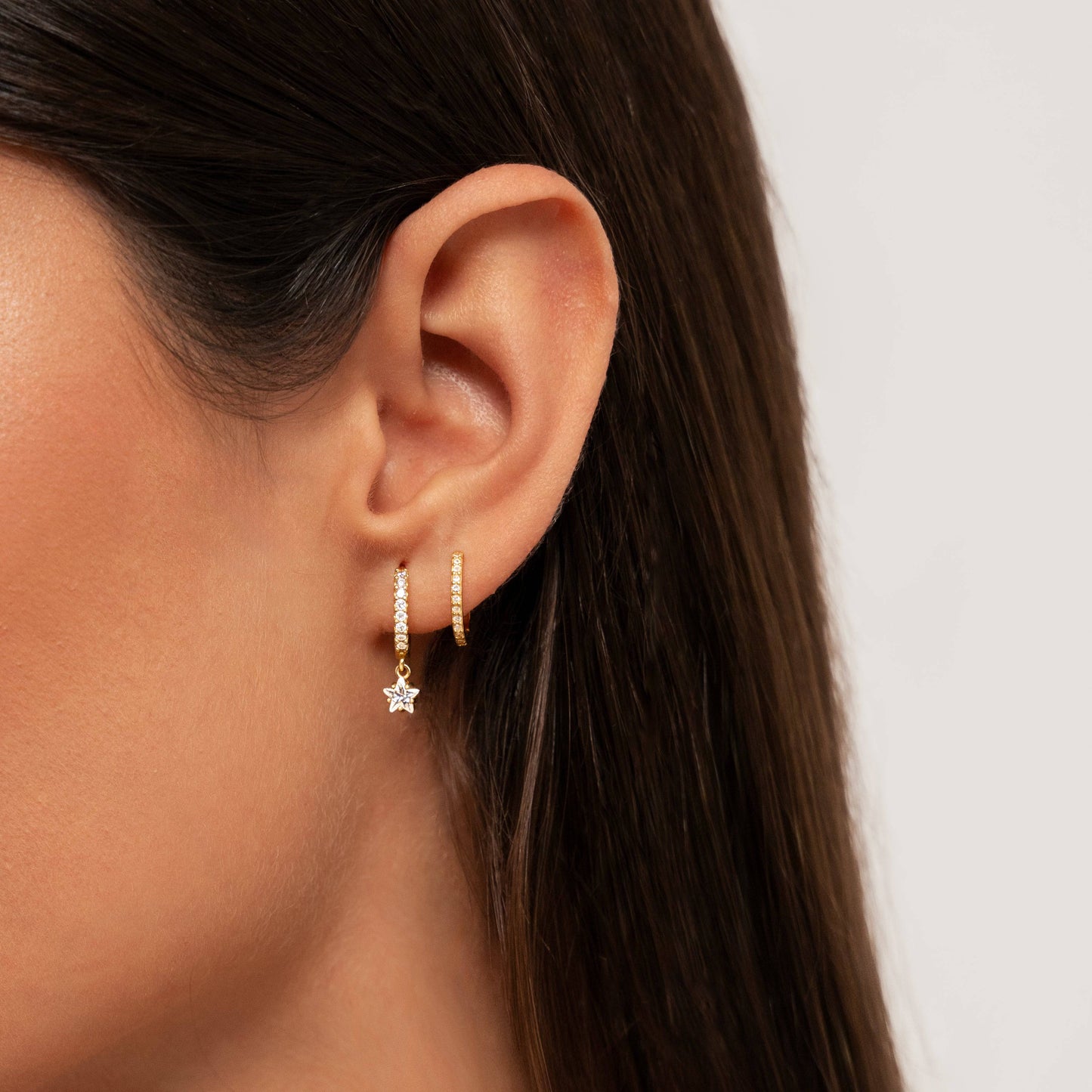 PENDIENTES VALENTINA ROCHE ARO DORADO CON CIRCONITAS