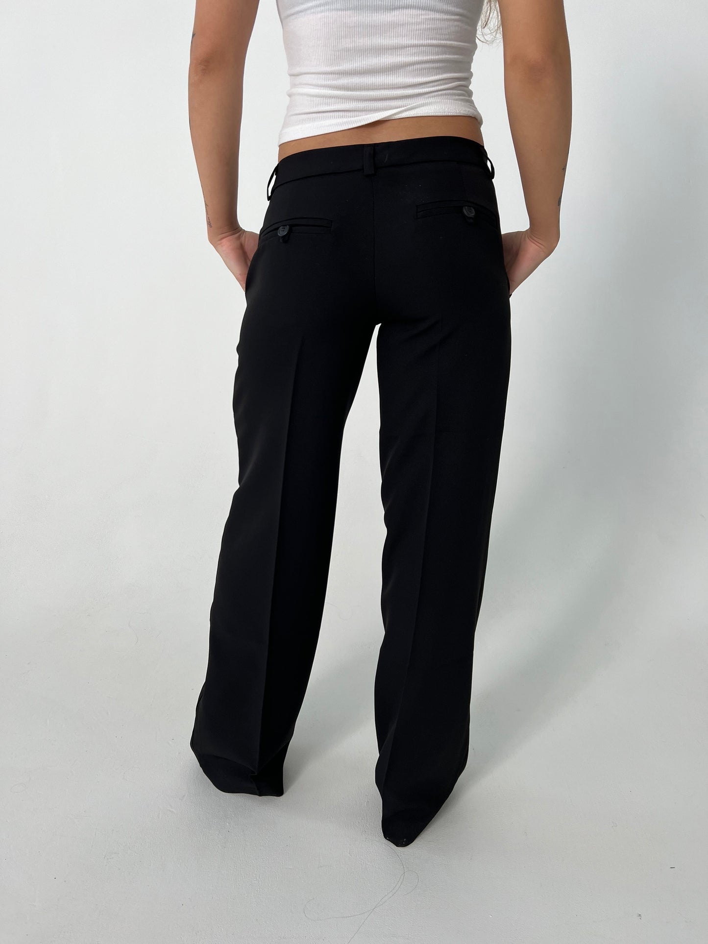 Pantalones de traje de cintura baja Britney - Negro