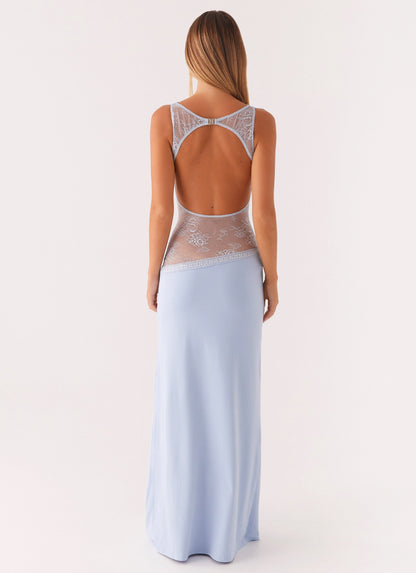 VESTIDO LARGO ELEGANTE CON DETALLE DE ENCAJE