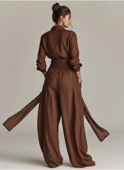 Mono elegante de mujer de manga larga con cuello de camisa, confeccionado en tejido de algodón y lino marrón, con cinturón MDA1965L9AN