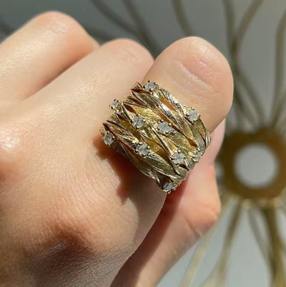Anastasia | Anillo dorado vintage