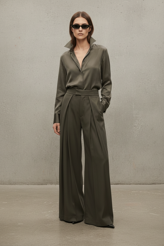 PANTALÓN FLUIDO DE TIRO ALTO ELEGANCIA RELAJADA