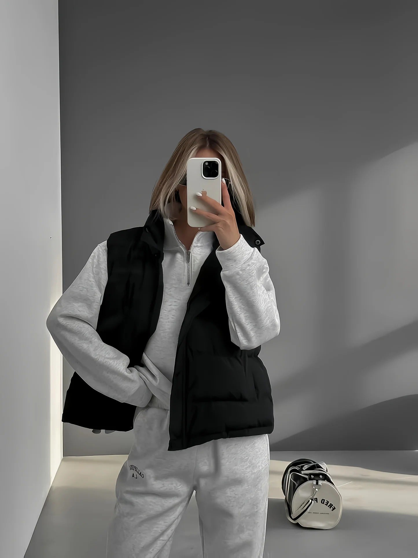 Chaleco sin mangas con cremallera CYC