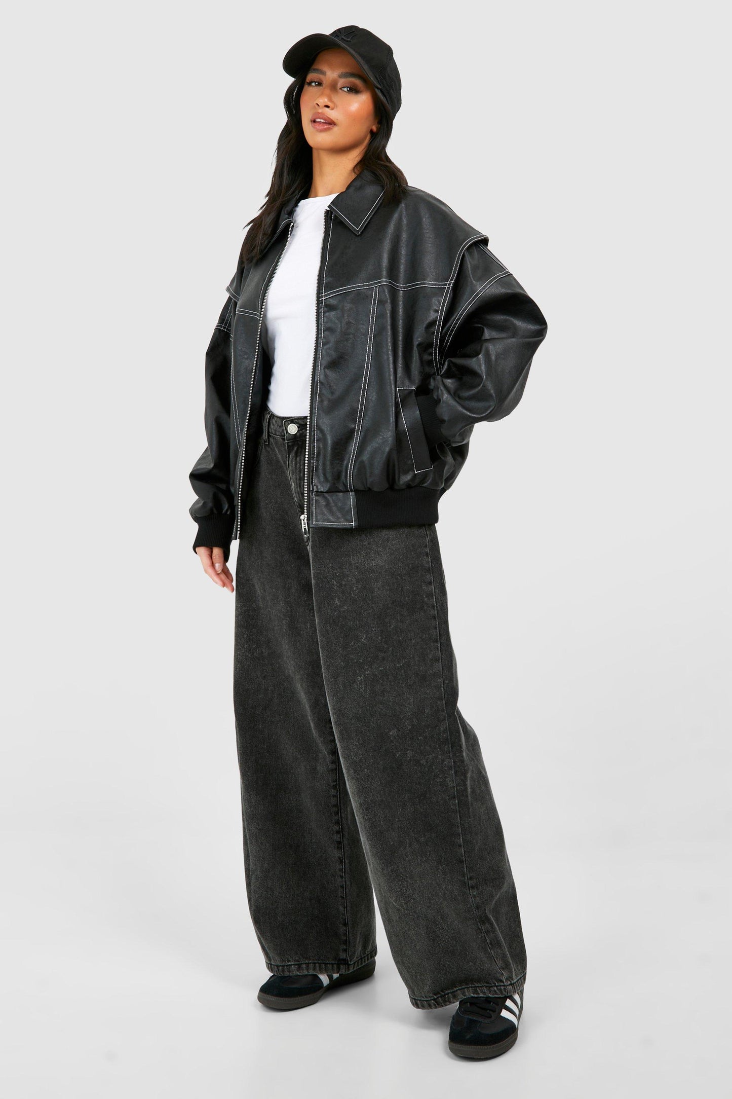 CHAQUETA EFECTO PIEL OVERSIZE