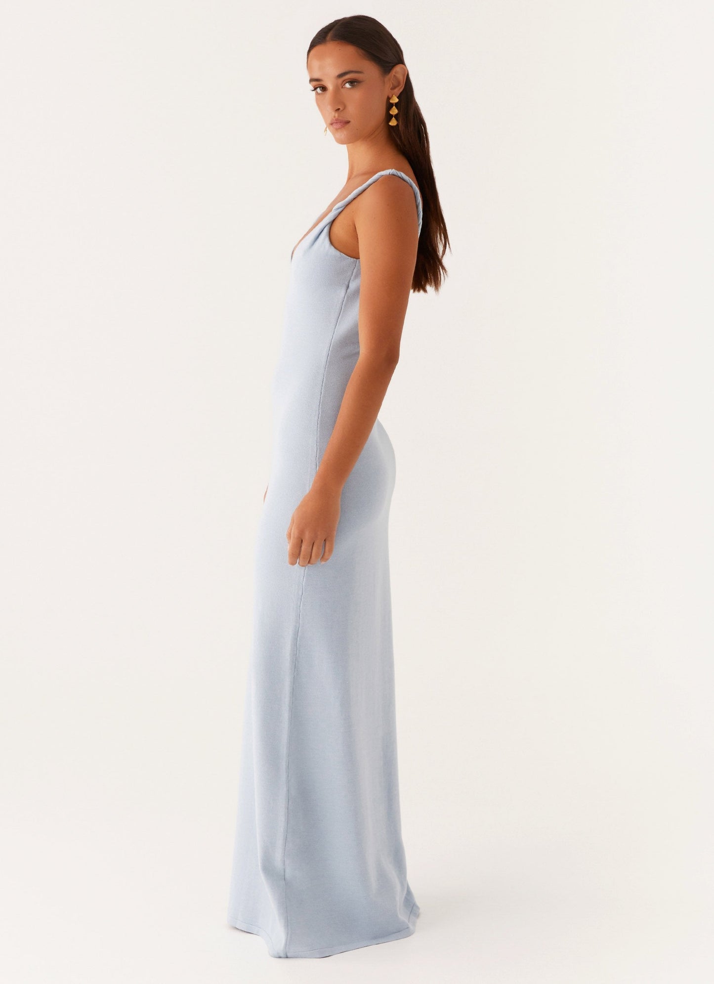 VESTIDO LARGO SATINADO DE ESPALDA ABIERTA