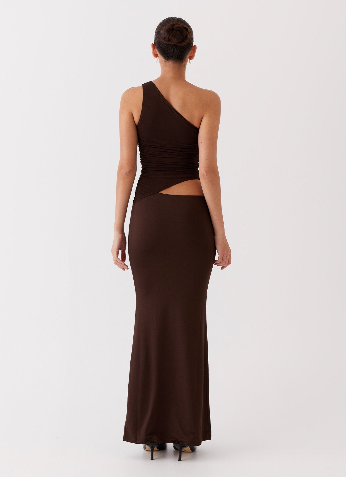 CONJUNTO LARGO ELEGANTE ASIMÉTRICO
