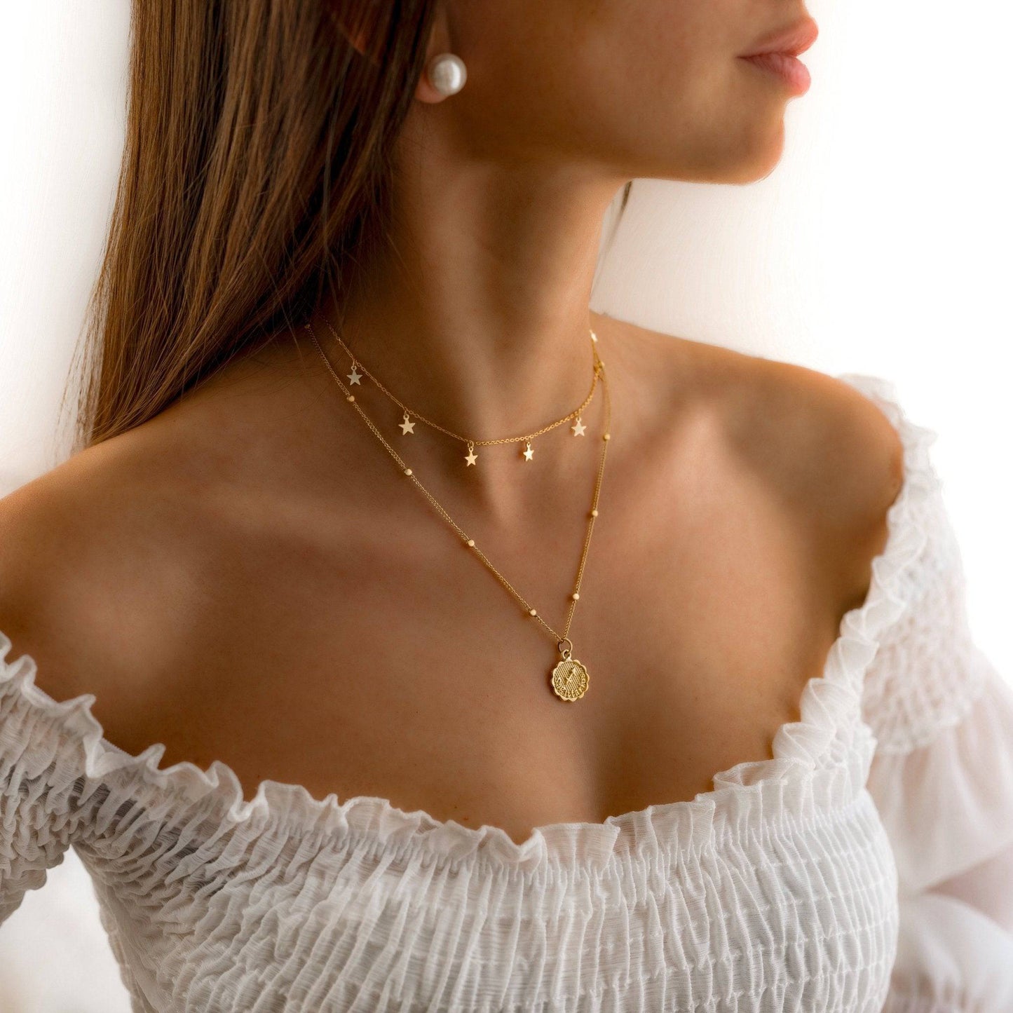COLLAR VALENTINA ROCHE DORADO CON ESTRELLAS