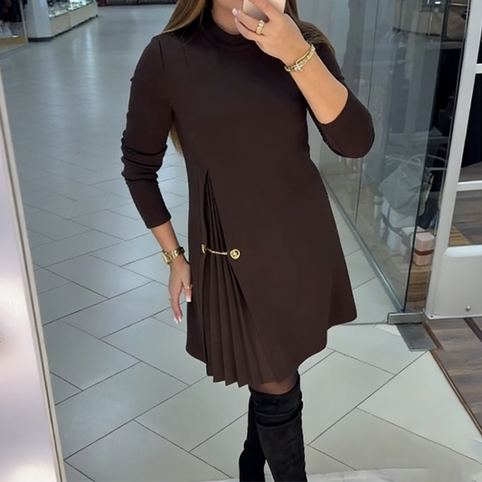 Noctura – Vestido plisado de manga larga